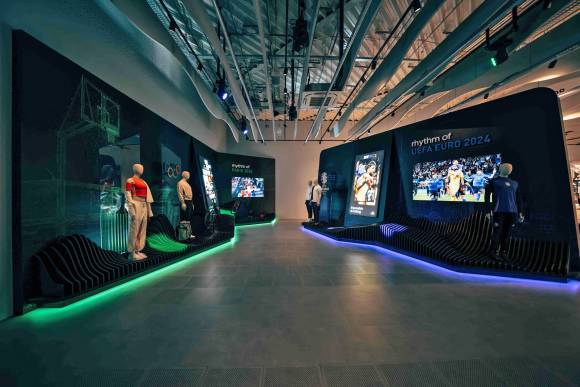 Die Liganova Group will im Adidas-Showroom in Herzogenaurach ein immersives Sporterlebnis kreieren. 